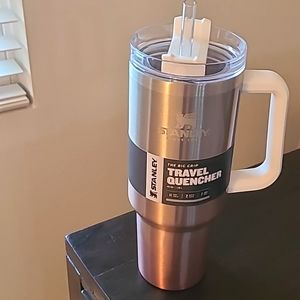 Stanley Travel Quencher 40oz